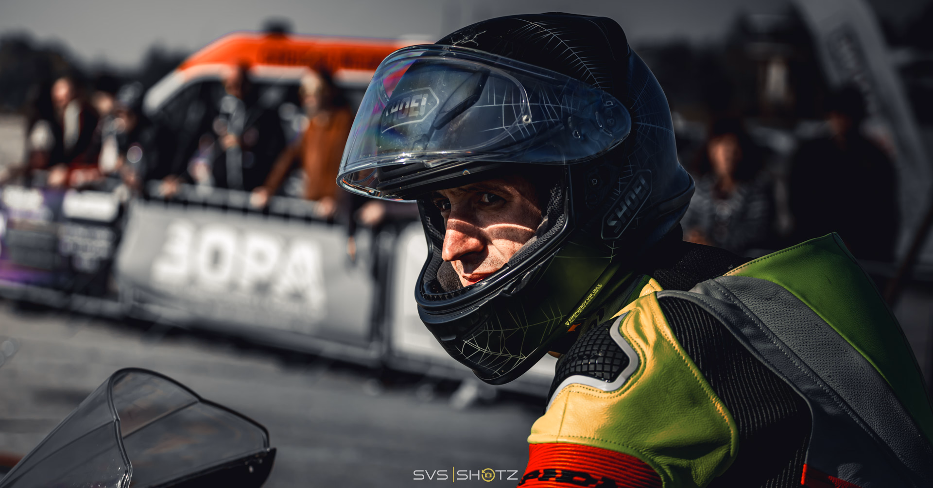 Image from Portraits album